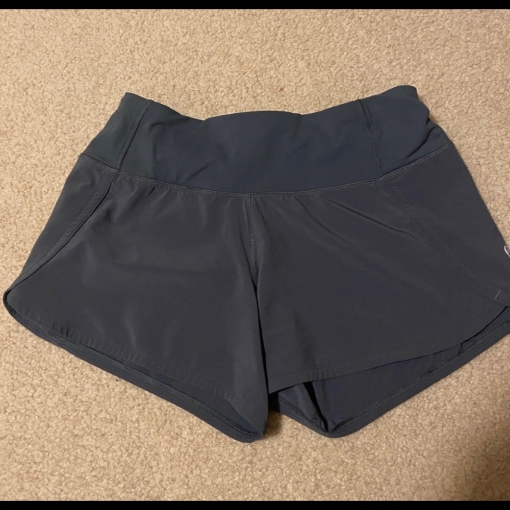 Lululemon Shorts Size 4